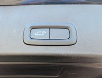 Volvo XC40 1.5 T3 R-Design SUV 5dr Petrol Auto Euro 6 (s/s) (163 ps) 11