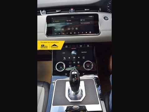 Land Rover Range Rover Evoque 2.0 Range Rover Evoque R-Dynamic SE D Auto 4WD 5dr 56
