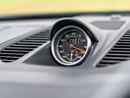 Porsche 911 991.2 TURBO 18