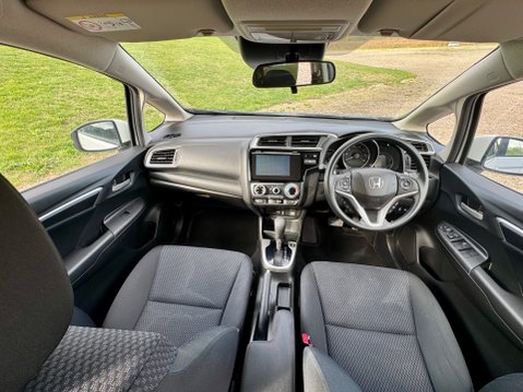 Honda Jazz I-VTEC SE 19