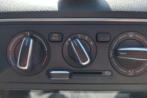 Skoda Citigo 1.0 SE MPI.. 5 SERVICES.. STUNNING EXAMPLE! 64 MPG! LOW INSURANCE! 19