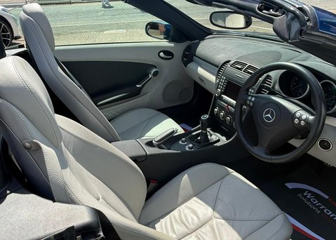 Mercedes-Benz SLK 1.8 SLK200 Kompressor Convertible 2dr Petrol Manual (209 g/km, 163 bhp) 17