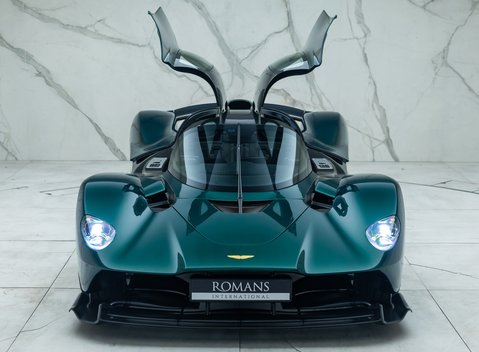 Aston Martin Valkyrie 58