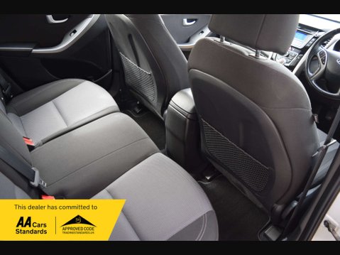 Hyundai i30 1.6 i30 SE Blue Drive CRDi 5dr 35