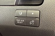 Nissan Serena 37