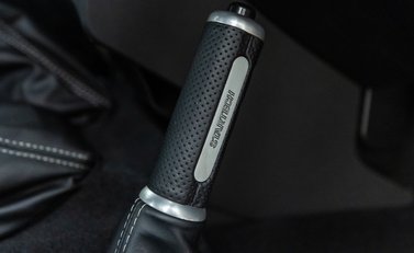 Land Rover Defender 90 XS 24