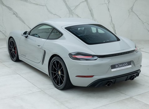 Porsche 718 Cayman GTS 4.0 9