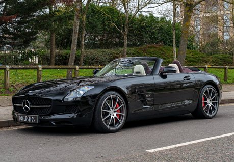 Mercedes-Benz SLS AMG GT ROADSTER- I OF ONLY 2 UK Cars