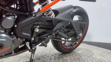 KTM RC 390 2024 1K VERY CLEAN A2 READY SPORTS BIKE 390CC 10