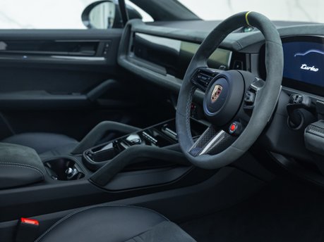 Porsche Cayenne TURBO E-HYBRID GT 