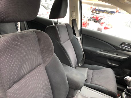 Honda CR-V 1.6 I-DTEC SE 58,000m, 1 owners, £35 road tax, cruise, F+R Sensors 4