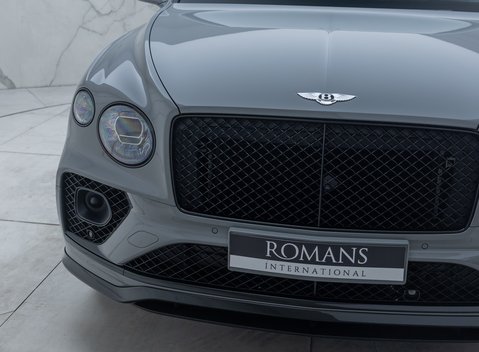 Bentley Bentayga V8 AZURE 35