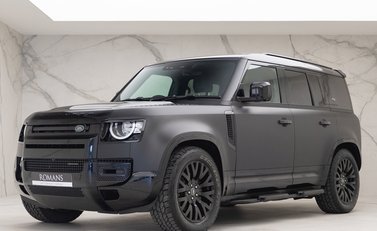 Land Rover Defender 110 X-Dynamic S D250 6