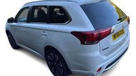 Mitsubishi Outlander 2.0h 12kWh GX4hs SUV 5dr Petrol Plug-in Hybrid CVT 4WD Euro 6 (s/s) (200 ps 4
