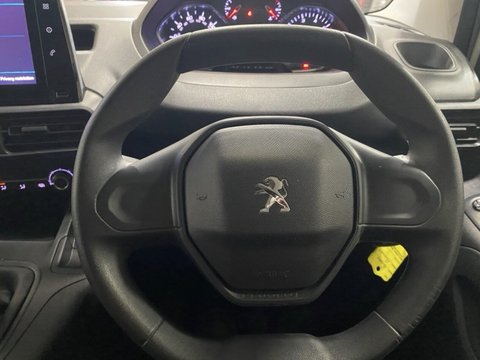 Peugeot Partner BLUEHDI PROFESSIONAL PREMIUM PLUS L1 14