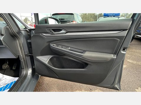 Volkswagen Golf 1.5 TSI Style Euro 6 (s/s) 5dr 22