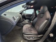 Audi RS4 4.2 FSI V8 Estate 5dr Petrol S Tronic quattro Euro 5 (450 ps) 9