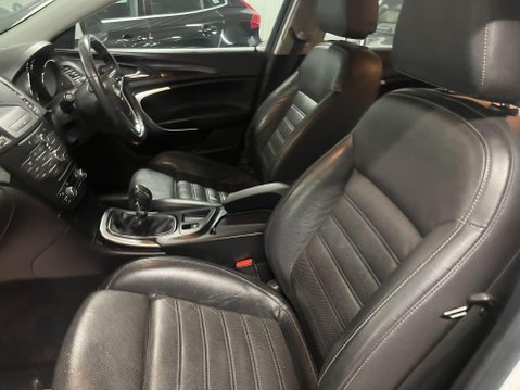 Vauxhall Insignia 2.0 CDTi SRi Euro 5 5dr 13