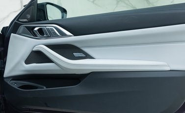 BMW M4 COMPETITION 25