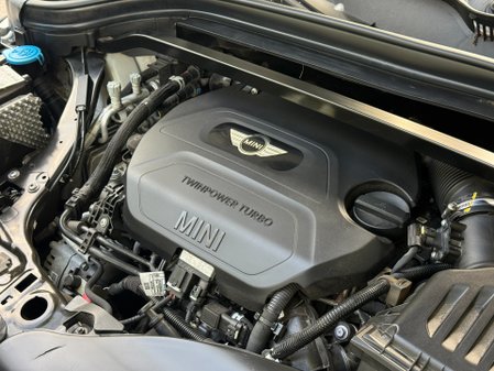 Mini Countryman COOPER D 53