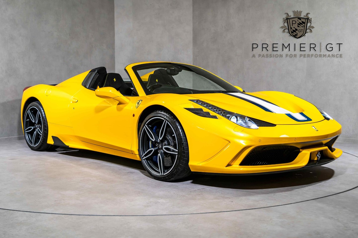 2015 (15) Ferrari 458 Speciale Ap...