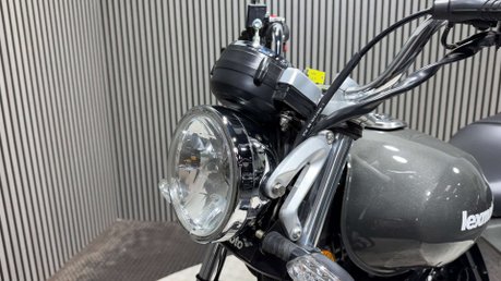 Lexmoto ZSB 2025 2K IDEAL FIRST 125CC GEARED BIKE COMMUTER MOT 2028 24