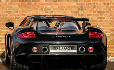 Porsche Carrera GT 3