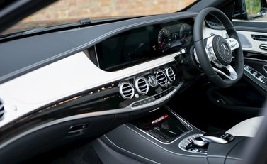 Mercedes-Benz S Class L AMG Line 17