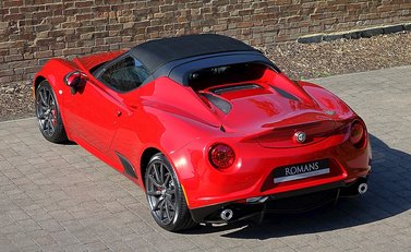 Alfa Romeo 4C Spider 30