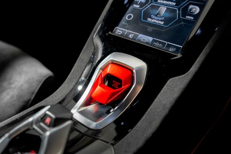 Lamborghini Huracan TECNICA. NOW SOLD. SIMILAR REQUIRED. PLEASE CALL 01903 254800. 21