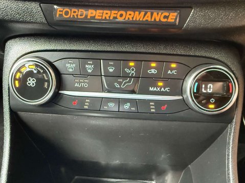 Ford Fiesta 1.5 Fiesta ST-3 T 5dr 46