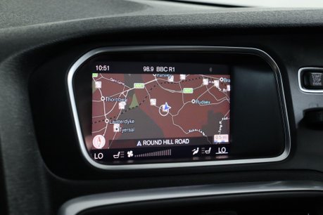 Volvo V40 D2 R-DESIGN NAV PLUS 37