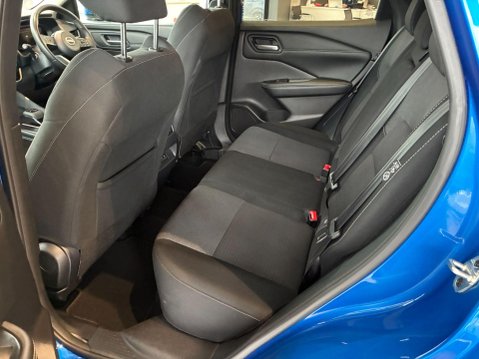 Nissan Qashqai 1.3 DIG-T MHEV N-Connecta XTRON Euro 6 (s/s) 5dr 16
