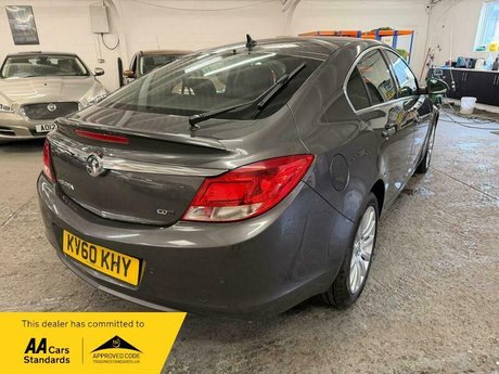 Vauxhall Insignia 2.0 CDTi SE Euro 5 5dr 8