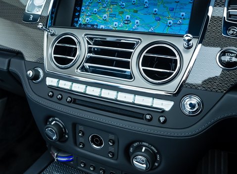 Rolls-Royce Dawn Black Badge 22