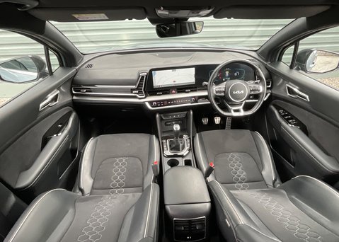Kia Sportage 1.6T GDi GT-Line 48v 13
