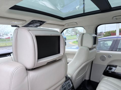 Land Rover Range Rover 3.0 TDV6 AUTOBIOGRAPHY 14