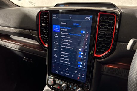 Ford Ranger RAPTOR ECOBOOST. NOW SOLD. SIMILAR REQUIRED. PLEASE CALL 01903 254 800. 20