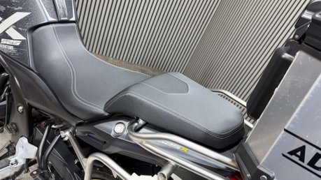 Voge DS 2025 ONLY 3K PANNIERS SCREEN ADVENTURE BIKE A2 READY 11