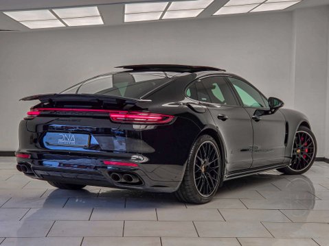Porsche Panamera 4.0T V8 GTS Saloon 5dr Petrol PDK 4WD Euro 6 (s/s) (480 ps) 3