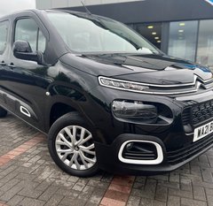 Citroen Berlingo BLUEHDI FEEL M WHEELCHAIR RAMP 3