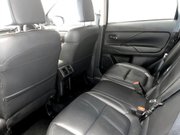 Mitsubishi Outlander 2.0 MIVEC Exceed SUV 5dr Petrol CVT 4WD Euro 6 (s/s) (150 ps) 20