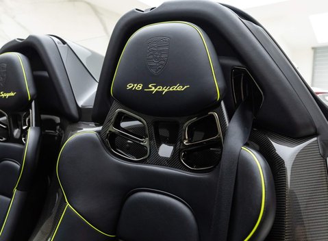 Porsche 918 Spyder 7