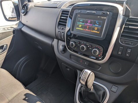 Renault Trafic SL30 SPORT EDC ENERGY DCI 19