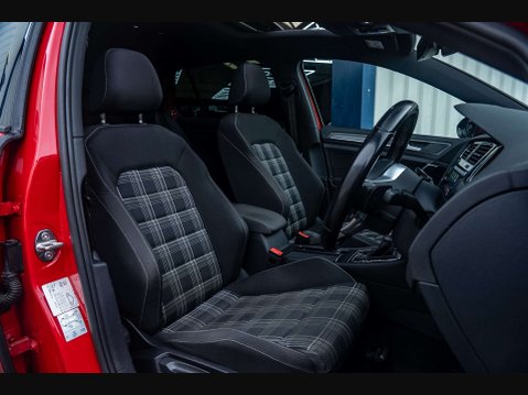 Volkswagen Golf 2.0 Golf GTD TDI Semi-Auto 5dr 10
