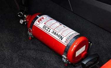 Porsche 911 GT2 RS (991) 13