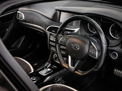 Infiniti Q30 2.1 Q30 Sport D AWD Auto 4WD 5dr 33