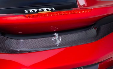 Ferrari 488 Pista 40