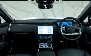 Land Rover Range Rover D350 Autobiography 16