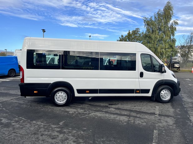 Peugeot Boxer PEUGEOT BOXER 440 L4H2 BLUE 17 SEATER MINIBUS 8
